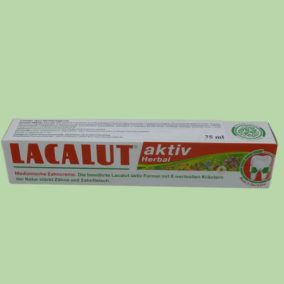 Lacalut aktiv zubná pasta s bylinkami 75 ml